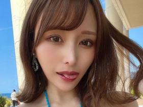 本来想当偶像!「明日花接班人」伊藤舞雪胸前挖洞照疯传自爆下海前没看过AV