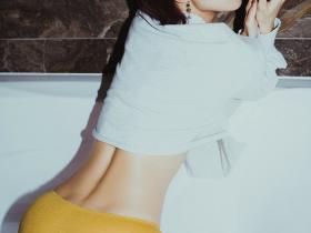 「甜心教主」扮嫩妻也纵欲不羁,水每次都用泄的内行人点:「看这就知道性欲旺盛」