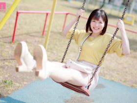 波岛穗乃花(波島ほの花)出道作品番号及封面,波岛穗乃花个人简介