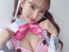 F奶「三上悠亚」发布「超爆乳泳装秀」,「火辣比基尼」让粉丝狂喷鼻血!