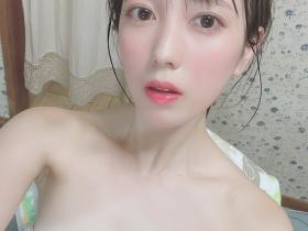 打败河北彩花!重量级偶像「小湊よつ葉」新作夺下排行榜No.1!