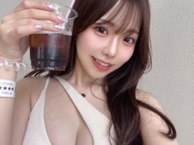 再10天就要成为AV女优!那位网红自爆片商、连艺名都有了!