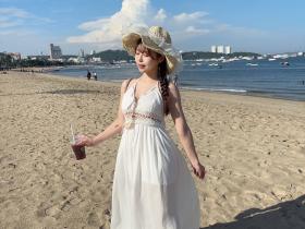 去玩一定要做的事!她们都被泰国的猩猩袭胸!