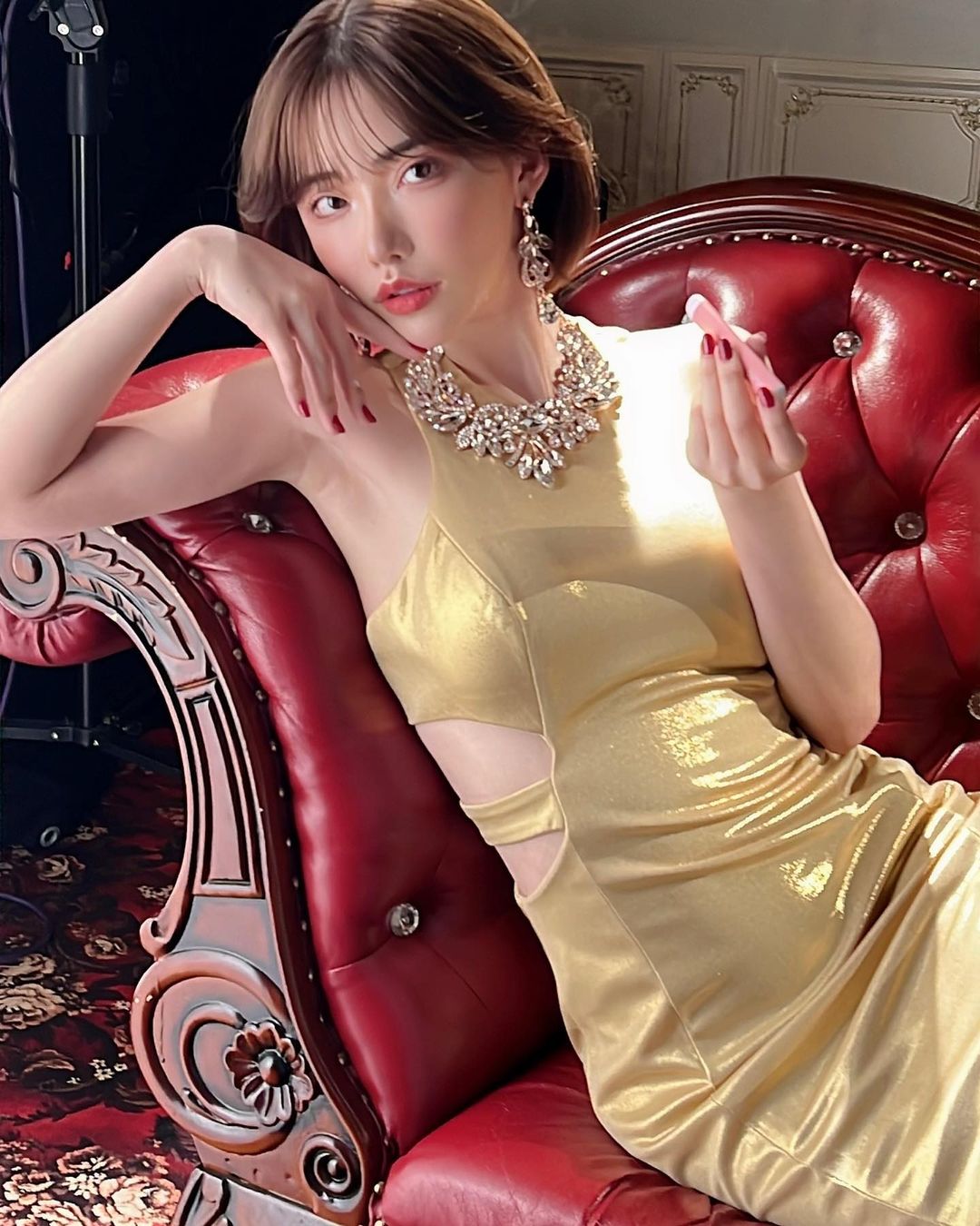 AV霸主深田えいみ(深田咏美)也要斜杠！拍片之余猛健身，巨乳细腰战力超强！-图片16