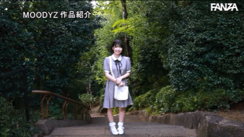 把位子空出来！Moodyz的巨乳少女换上学生服拼发片！-图片12