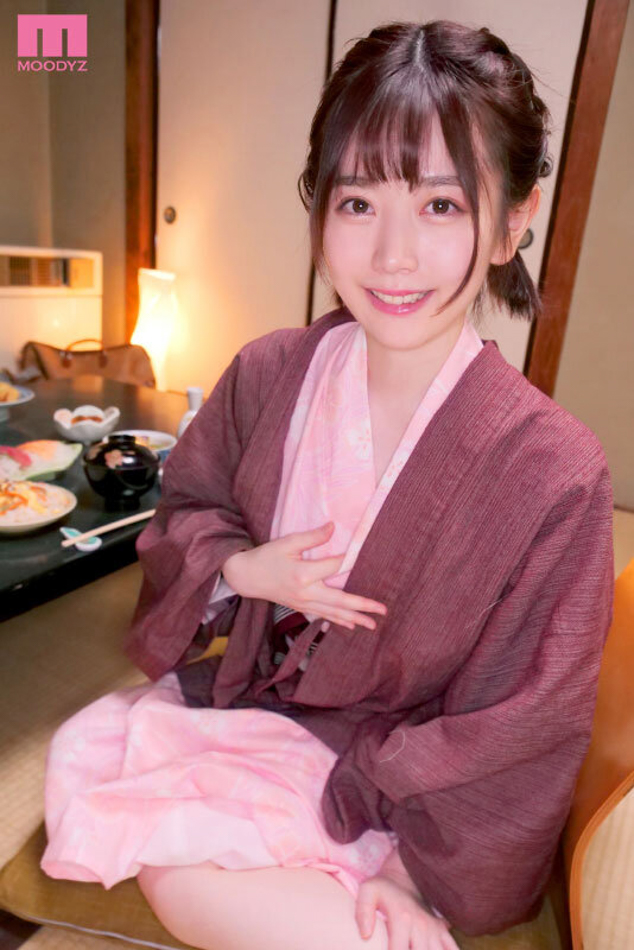 水卜さくら(水卜樱)作品MIDV-297发布！与公司的大奶下属大搞不伦！温泉旅行尽情享受她的巨乳-图片2