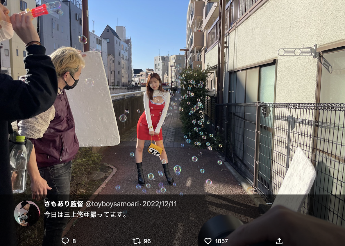 三上悠亜(三上悠亚)作品SSIS-777发布！与鬼才监督合作！在公厕所把男优KO！-图片2