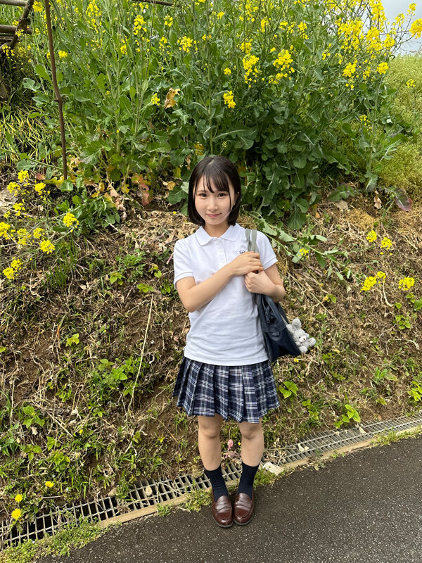 由良かな(由良佳奈)作品SUN-098发布！男优使出「火车便当」绝技，带着小只马到处挥洒尿液-图片2