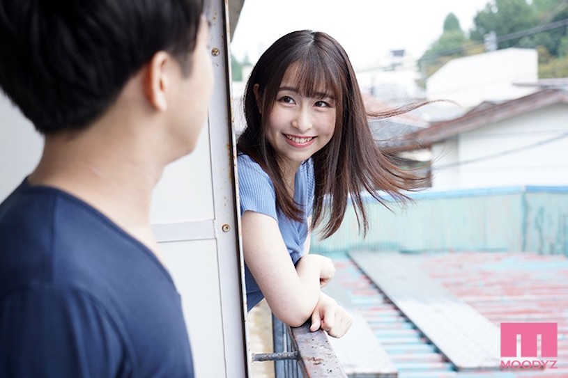 成田つむぎ(成田䌷)作品MIAA-382发布！隔壁邻居是「电视上的超甜主播」，被魅惑成炮友「疯狂抽插」！-图片2