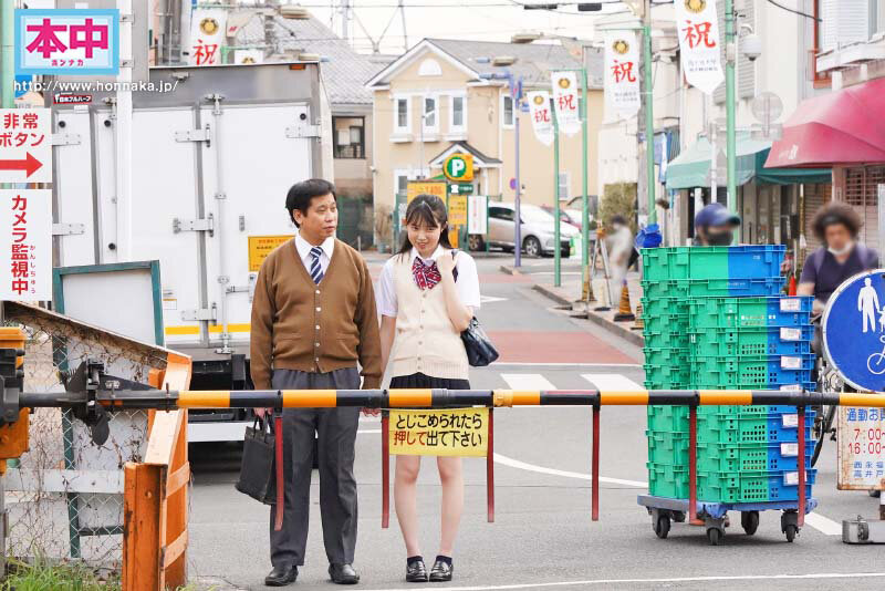 双葉くるみ(双叶胡桃)作品HMN-233发布！可爱学生妹和班导玩中出游戏，在旅馆密会中浓密交缠-图片3