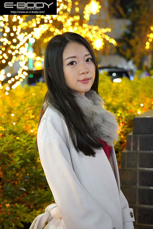 香住みなみ(香住南)出道作品EBWH-232发布！有钱人专用的第一公关！细腰爆乳的她是Super Body！-图片2