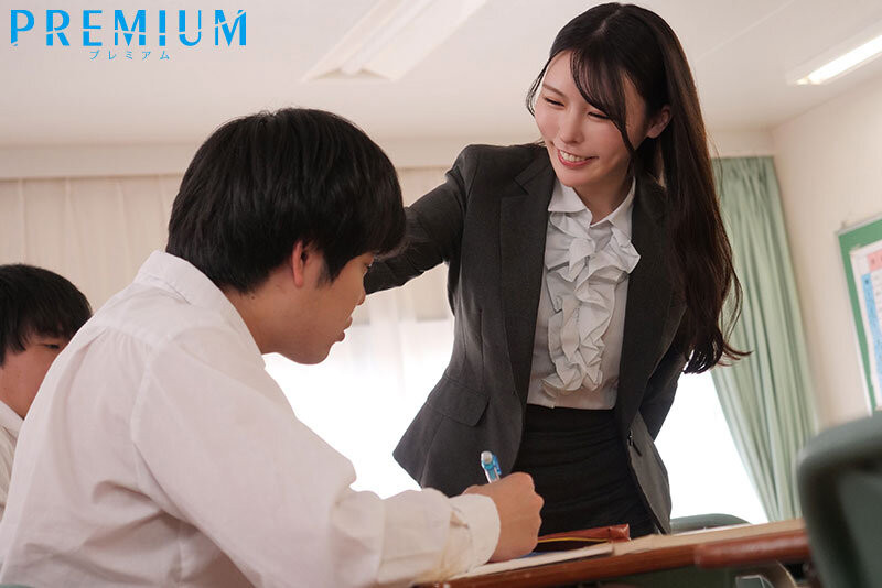 黒島玲衣(黑岛玲衣)作品PRED-806发布！在校园对学生PtoM！她的状况确定了！-图片2