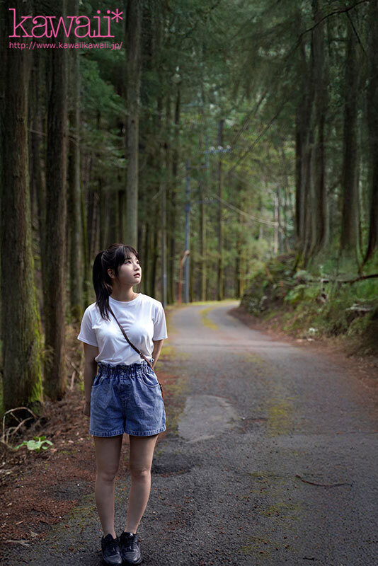 柊みおり(柊美织)出道作品CAWD-880发布！翻到爷爷的A片⋯于是她跑来东京找变态欧吉桑调教了！-图片2
