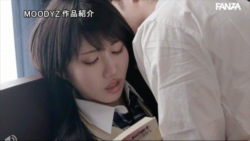 斎藤あみり(斋藤亚美里)作品MIMK-253发布！冰冷辣妹魂上身！她再战蓝井优太咬他耳朵！-图片9