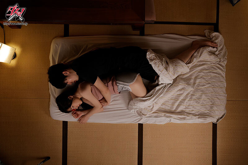 五日市芽依作品DASS-722发布！和G罩杯巨乳姐姐共盖一条棉被，无戒心的鲜嫩曲线让人狂犯规-图片3