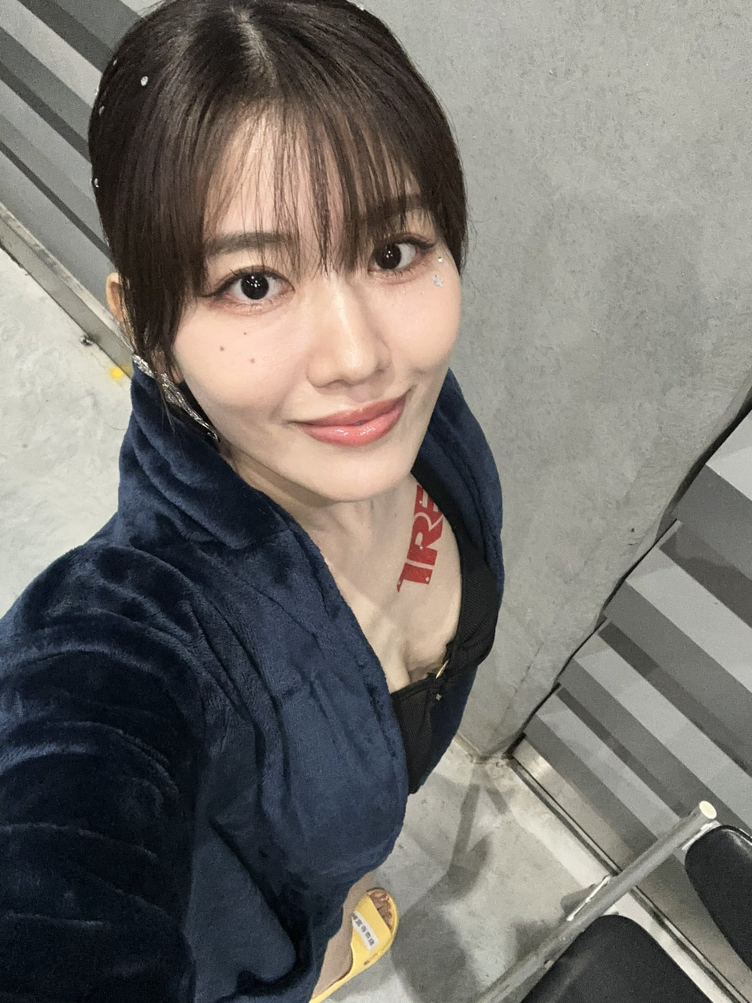 在TRE的后台⋯神宮寺ナオ(神宫寺奈绪)见到了让她很开心的人！-图片3