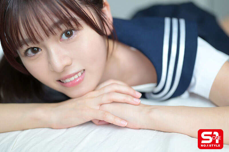 中年教師の私は、教え子の眩しい笑顔と見つめる眼差しに負けてしまって、何度も性行為を求めてしまった。 桜乃りの 1