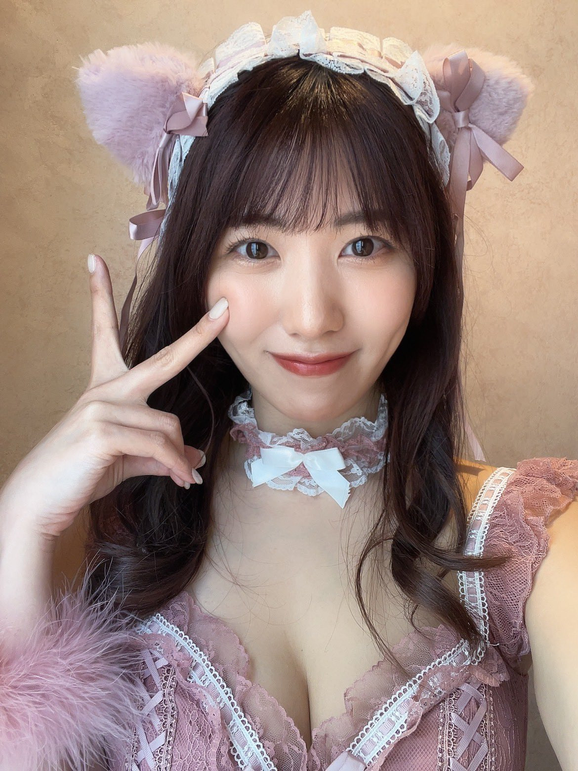 山岸あや花(山岸绮花)发文了：我还没有引退喔！-图片4