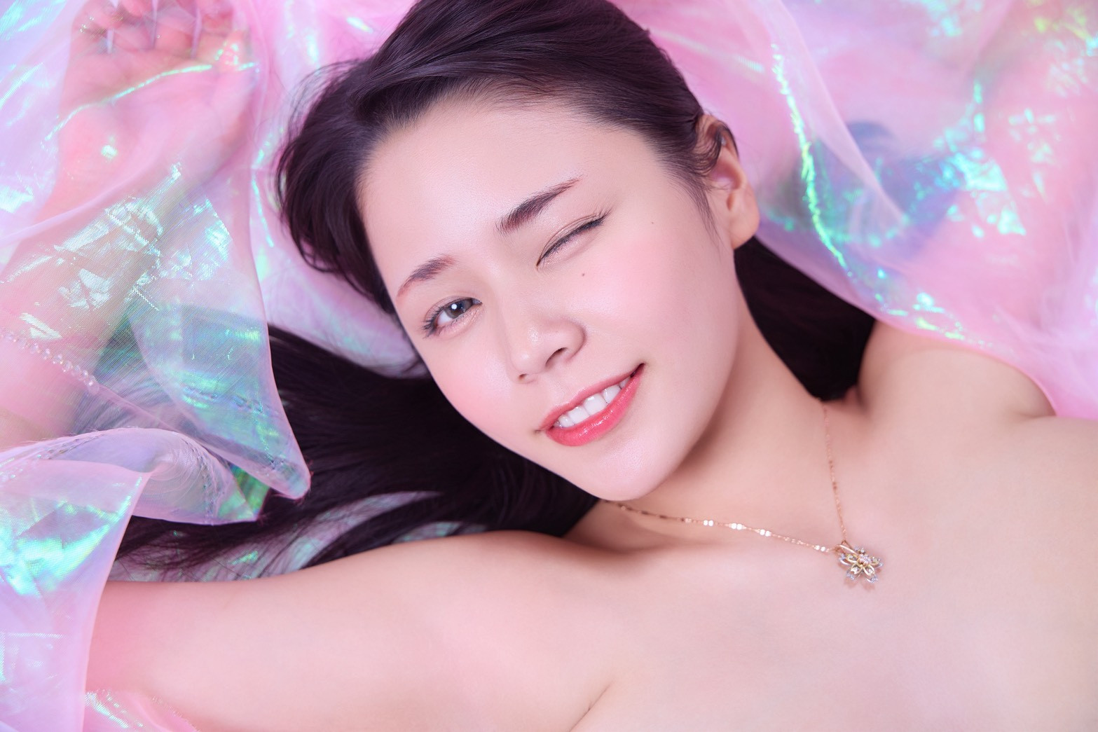 活动老被乱摸⋯田野忧决定反击了！-图片5