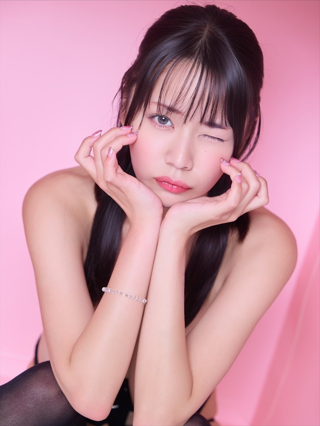 活动老被乱摸⋯田野忧决定反击了！-图片2