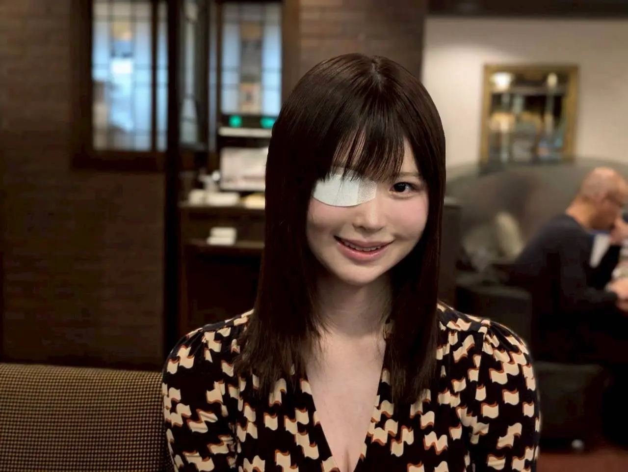 变成独眼龙！松本丽铃(原 明日见未来)被前男友打到受伤-图片6